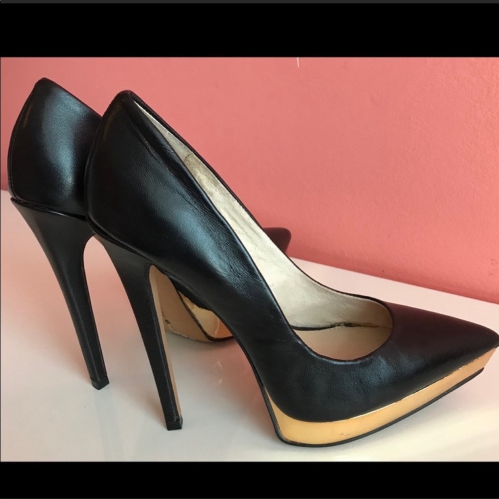 ISO:ziginy gold platform pumps